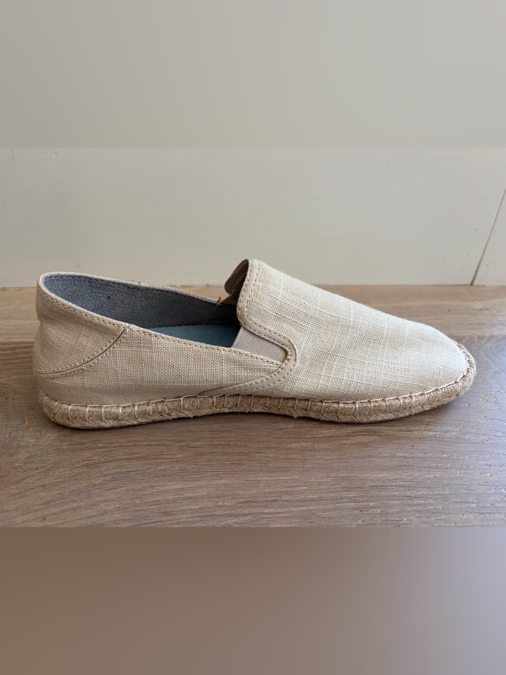 OluKai Kaula Pa'a Kapa espadrille linen slip on comfort -size 8 - Picture 4 of 10